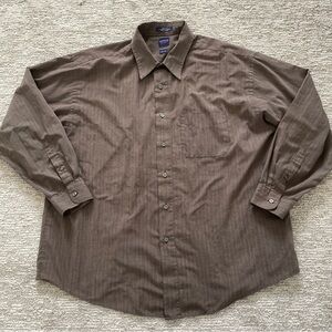 Arrow Men's Button Up Long Sleeve Shirt Brown Men’s XL 17-17 1/2 Wrinkle Free